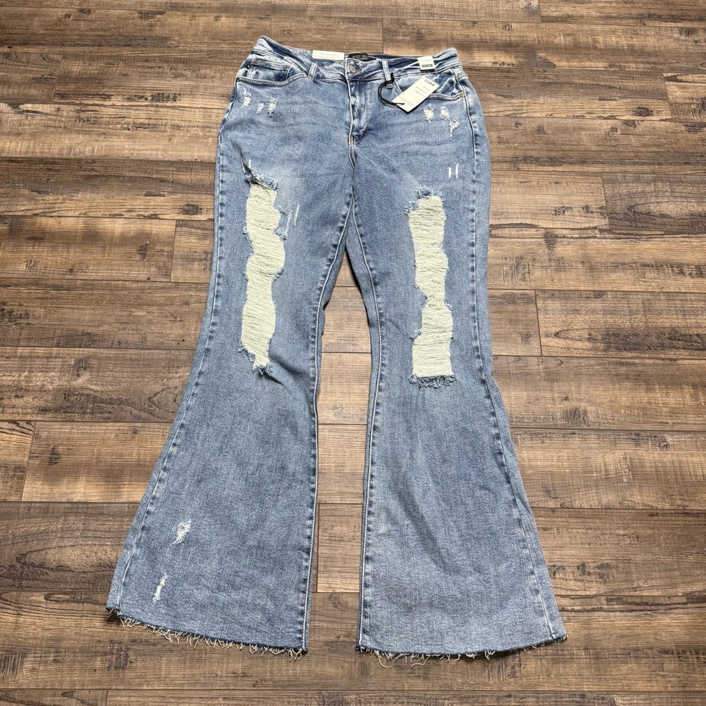 Judy Blue High Waist Flare Fit Denim Blue Distressed 
Jeans Women's Size 16W